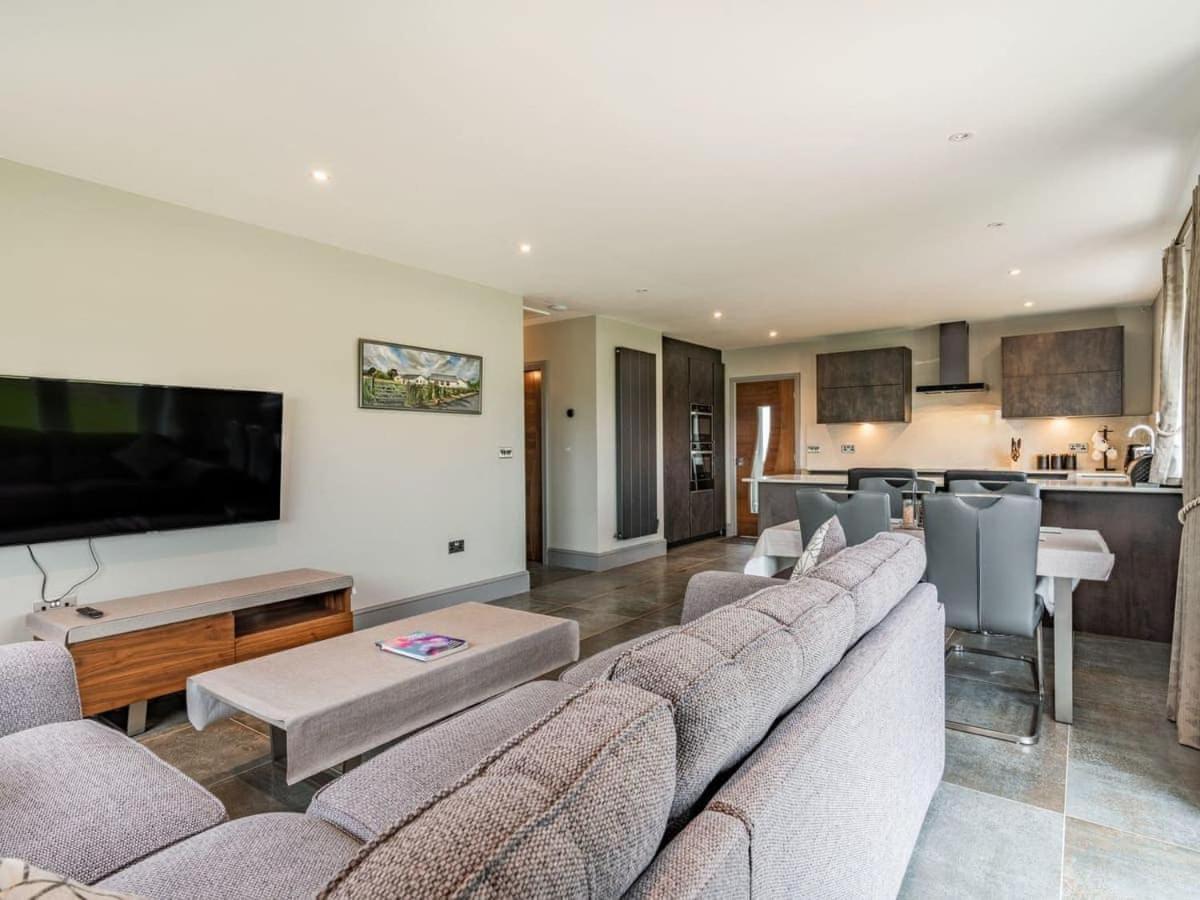 Mya Cottage Wilpshire Екстериор снимка